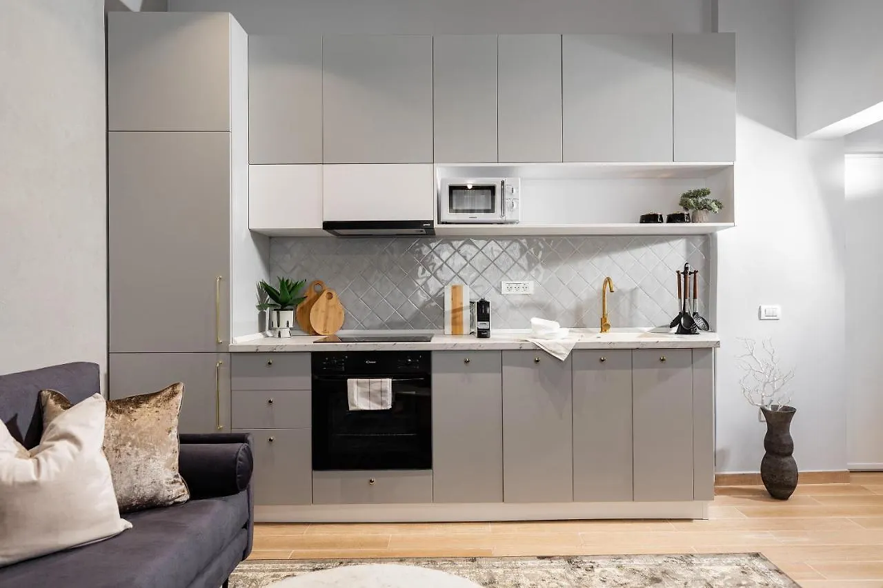 Qult - Orient Express Appartement Boekarest